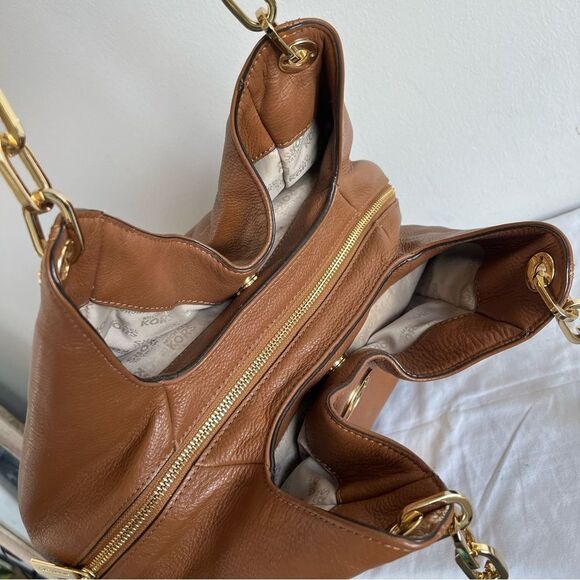 MICHAEL KORS Acorn Shoulder Bag Lillie Fulton Tote Raven Ciara Leather - Picture 9 of 14